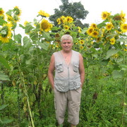 Владимир Холод on My World.